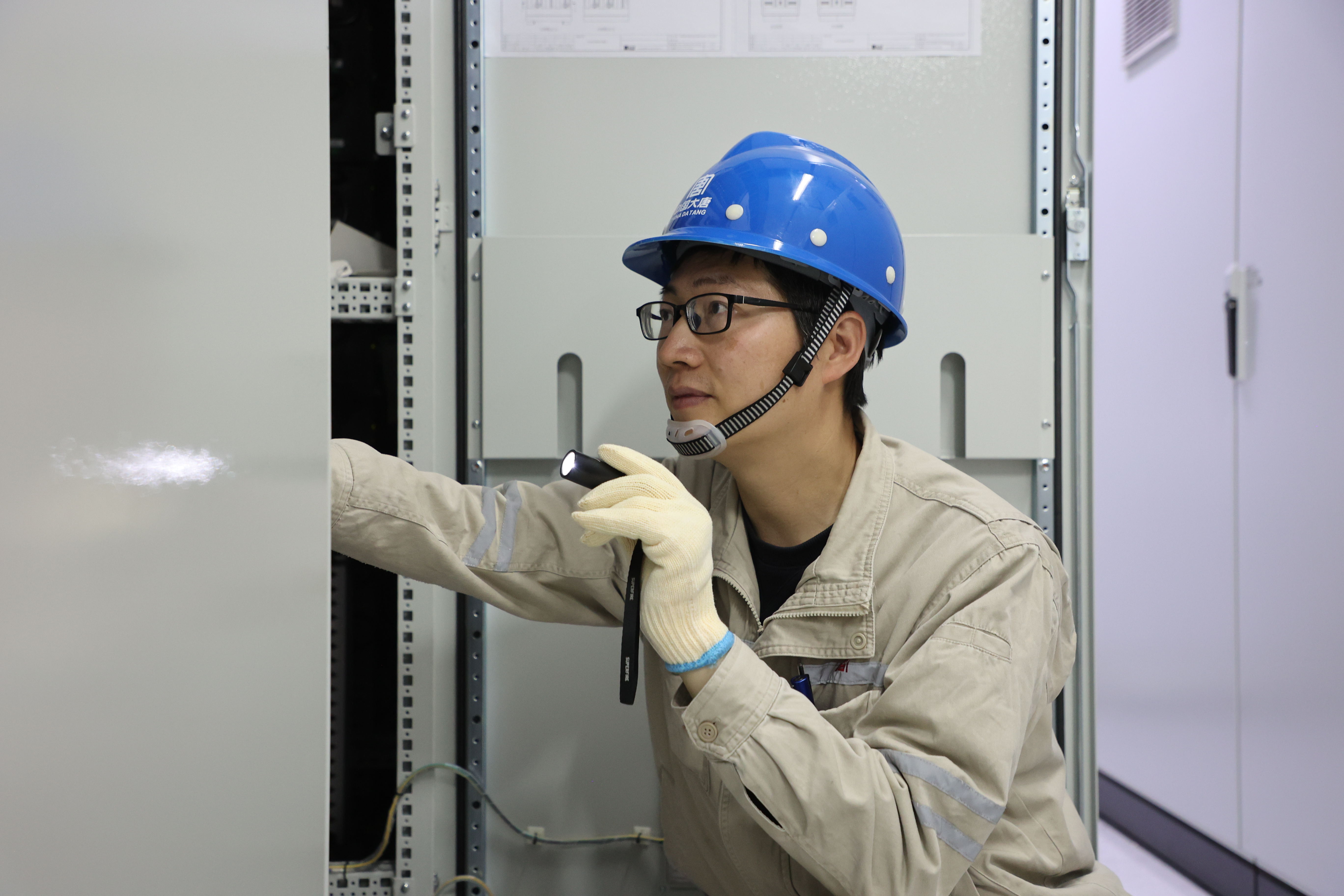 【奋斗米兰MiLan体育人】龙俊峰：匠心筑梦 实干前行.jpg